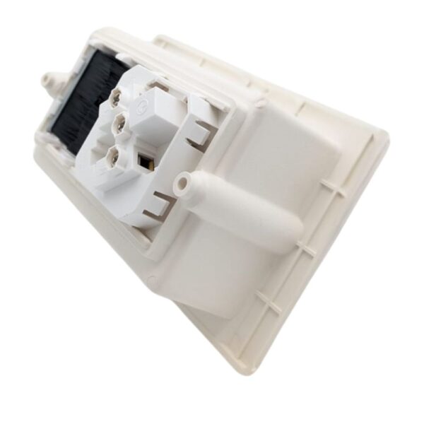 Syncbox SB-Direct flush socket with single power outlet – concealed wall solution for powering TVs and AV equipment.