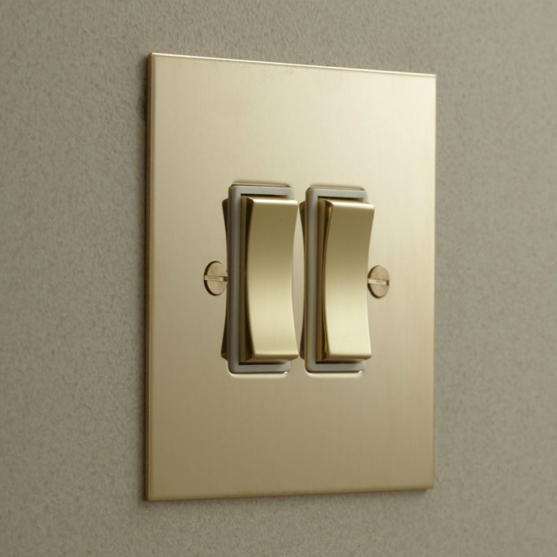 Forbes & Lomax R2GINM/U 2 Gang Intermediate Rocker Switch - Unlacquered Brass Plate Image