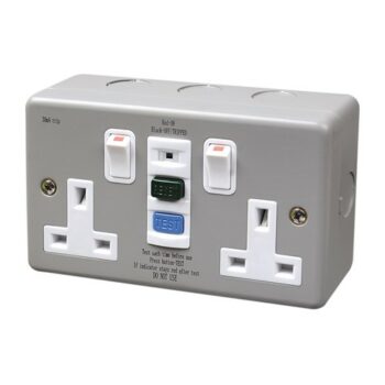 Axiom WRCDMSSK2 Axiom RCD Metal Clad Twin Switched Socket with Twin Earth Terminal - 10A