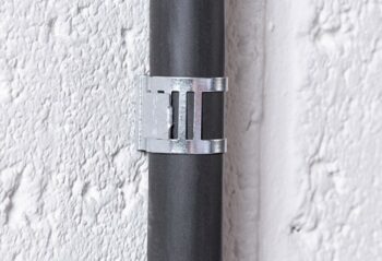 D-Line SD-CAB16/100 D-Line Safe-D Adjustable XLPE/SWA Clips 89x20 mm Galvanised - Pack of 100 2