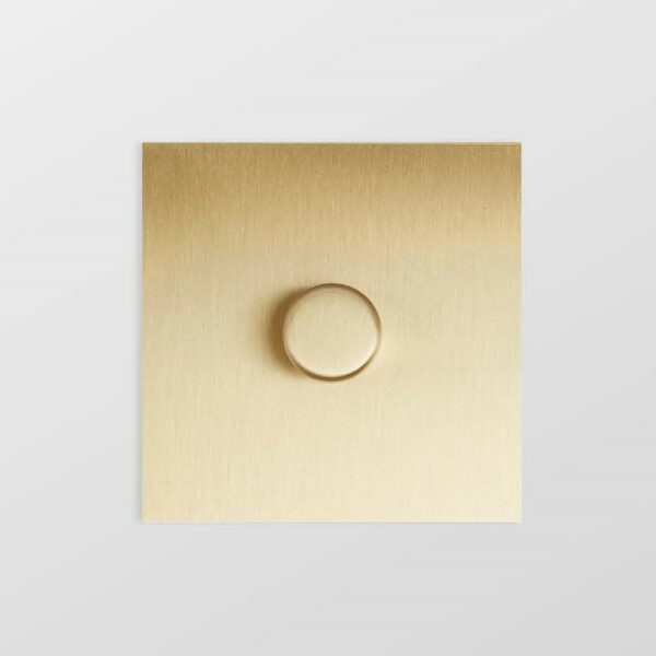 Forbes & Lomax 1GTE250/QBB Forbes & Lomax 1GTE250/QBB 1 Gang Rotary Dimmer - Brushed Brass