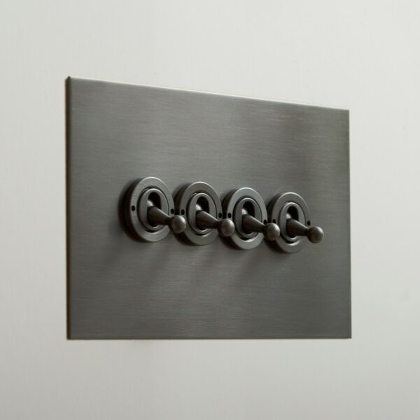 Forbes & Lomax 4GTW/BMA Forbes & Lomax 4GTW/BMA 4 Gang 2 Way Dolly Switch - Antique Bronze Plate
