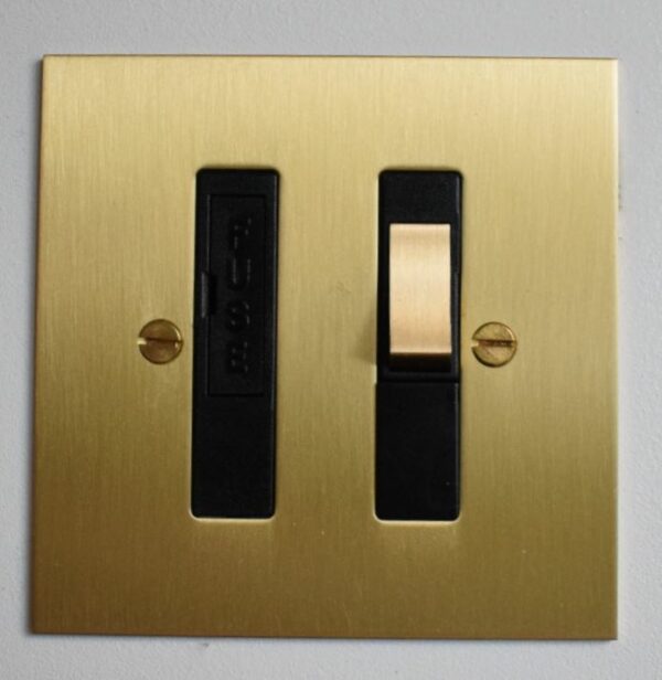 Forbes & Lomax SFC/QBB Forbes & Lomax SFC/QBB 13A Switched Fused Connection - Brushed Brass