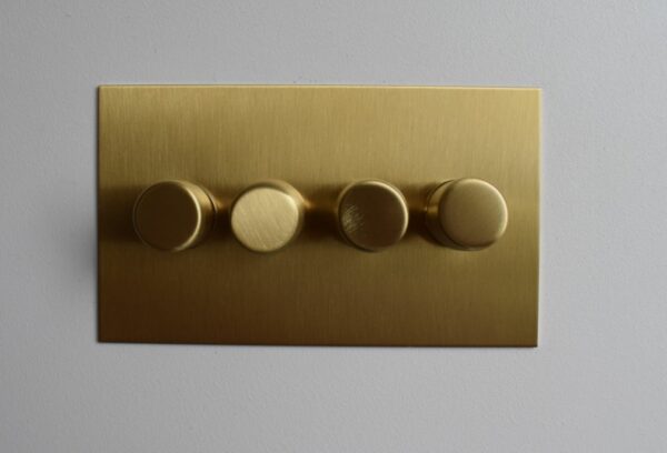 Forbes & Lomax X4GTE250/QBB Forbes & Lomax X4GTE250/QBB 4 Gang Rotary Dimmer - Brushed Brass 2