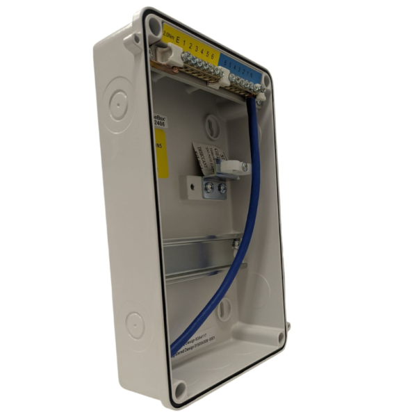 FuseBox A65E06MWH IP65 6 Way Metal Enclosure – White