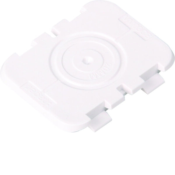 Hager VM03CB Hager VM03CB Closed Top Wall Cable Protector Plate 1