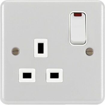 Hager WPSS81NW Hager Sollysta WPSS81NW 13A 1 Gang Switched Socket with LED Indicator - White