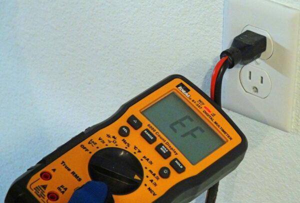 IDEAL 61-357 IDEAL 61-357 1000V AC/DC TRMS Multimeter with Bar Graph 6