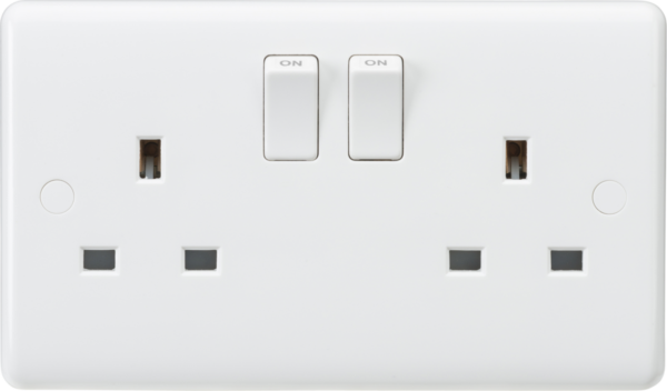 Knightsbridge CU9000S Knightsbridge 13A 2G SP Switched Socket with Twin Earths 1