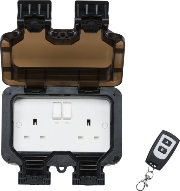 Knightsbridge OP9R Knightsbridge Remote Controlled IP66 13A 2G Outdoor Socket