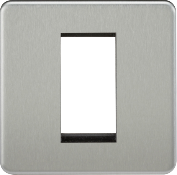 Knightsbridge SF1GBC Knightsbridge Screwless 1G Modular Faceplate - Brushed Chrome