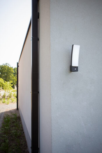 Lutec 5288903118 Lutec - Kira Wall Light with sensor Wall PIR 4000k 2