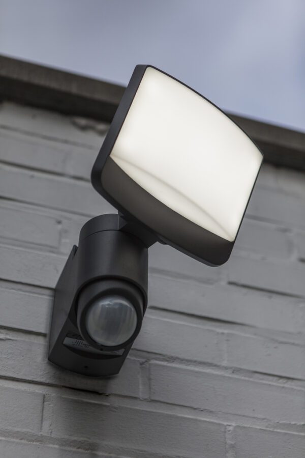 Lutec 7625601345 Lutec - Sunshine Security Light - Charcoal Grey - 5000K - PIR - Moveable Head 4