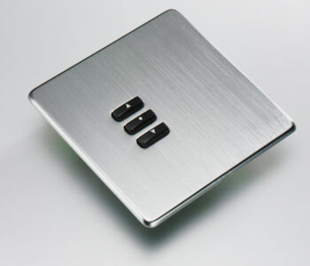 Rako WLF-030-SS Cover Plate Kit, Single Gang, 3-Button, Brushed Stainless Steel, Screwless Flush Mount, Crabtree Platinum Compatible, Designed for Rako WCM-030 Control Modules.