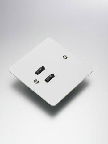 RAKO WVF-020-WM Rako WVF-020-WM Cover Plate Kit - White Metal