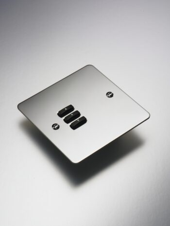 RAKO WVF-030-MSS Rako Cover Plate Kit for Classic Wired Control Modules - Single Gang 3-Button - Flat Plate Flush/Surface Mounting - Mirrored Stainless Steel