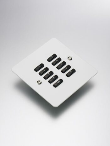 RAKO WVF-100-WM Rako WVF-100-WM Cover Plate Kit White Metal