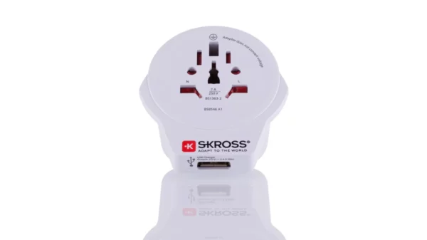 SKROSS 126-8182 SKROSS 7A World to UK USB Travel Adapter 3
