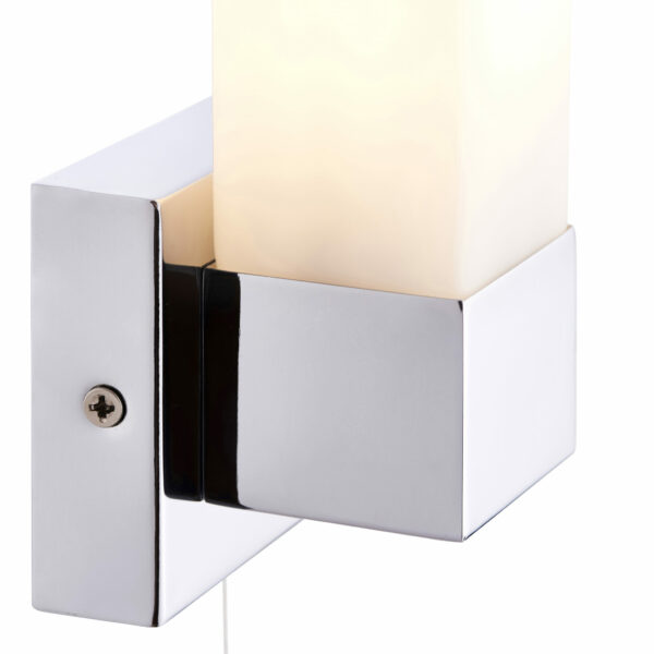 Saxby 39627 Saxby Square 1lt wall IP44 40W 3