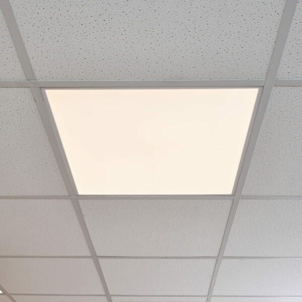 Saxby 92543 Saxby Stratus Pro CCT IP44 40W 7