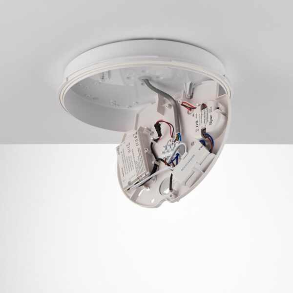 Saxby 95542 Saxby 95542 HeroPRO CCT Tri Wattage LED Bulkhead Microwave Emergency - 18W 4