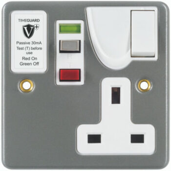 Timeguard RCD04MPVN Timeguard Valiance+ RCD Protected Passive Single Gang Metal Switched Socket 2