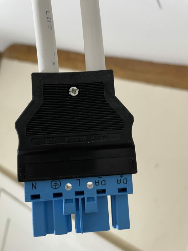Wago 770-1105/022-000 Wago WINSTA® MIDI Socket with Strain Relief Housing 5-Pole 3