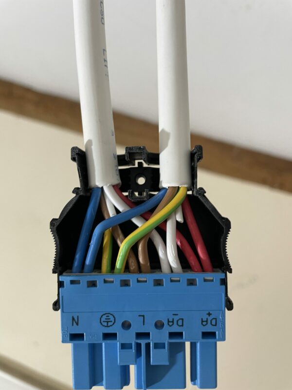 Wago 770-1115/022-000 Wago WINSTA® MIDI Plug with Strain Relief Housing 5-Pole 4