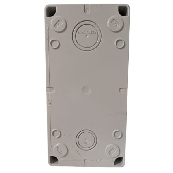 Niglon 16108 16A 415V IP44 4 Pin Compact Interlocking Switched Socket