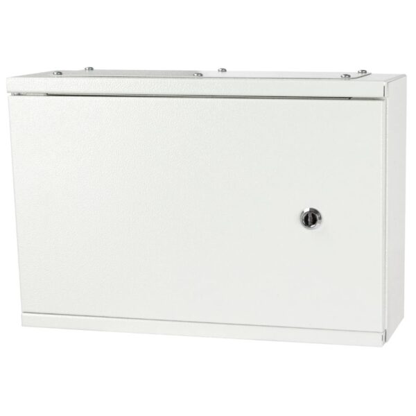 Compact 3 Way TP&N Consumer Unit – Horizontal 3-Phase Distribution for Low-Profile Installations