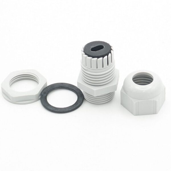SWA CUGN-TYPE6 Brass M32 Gland – 18th Edition-compliant gland for 2 x 16mm meter tails and 1 x 16mm earth tail with flame-resistant insert.