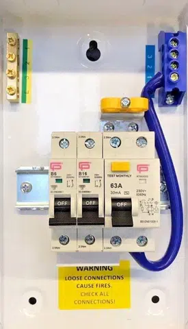 Buying a Consumer Unit 11 Garage Consumer Unit