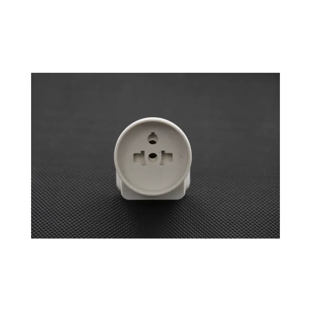 RS PRO 13A Europe to UK Travel Adapter 5 RS PRO 13A Europe to UK Travel Adapter 5