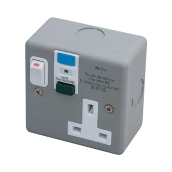 Axiom WMRCDSSK1 Axiom RCD Metal Clad Single Switched Socket - 13A 30mA