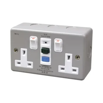 Axiom WRCDMSSK2 Axiom RCD Metal Clad Twin Switched Socket with Twin Earth Terminal - 10A