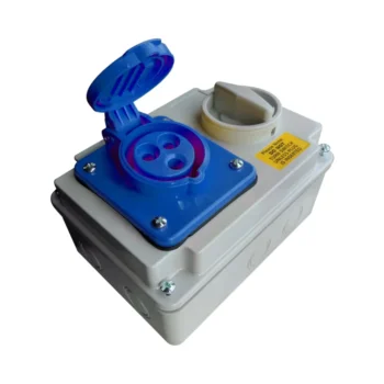 Deligo ILS240-32 Industrial 3 Pin Socket with Interlocking Switch - 230V 32A IP44