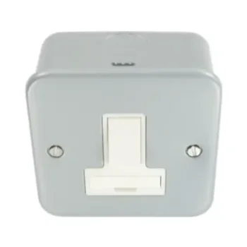 Metal Clad Fused Unit DP 13 Amp