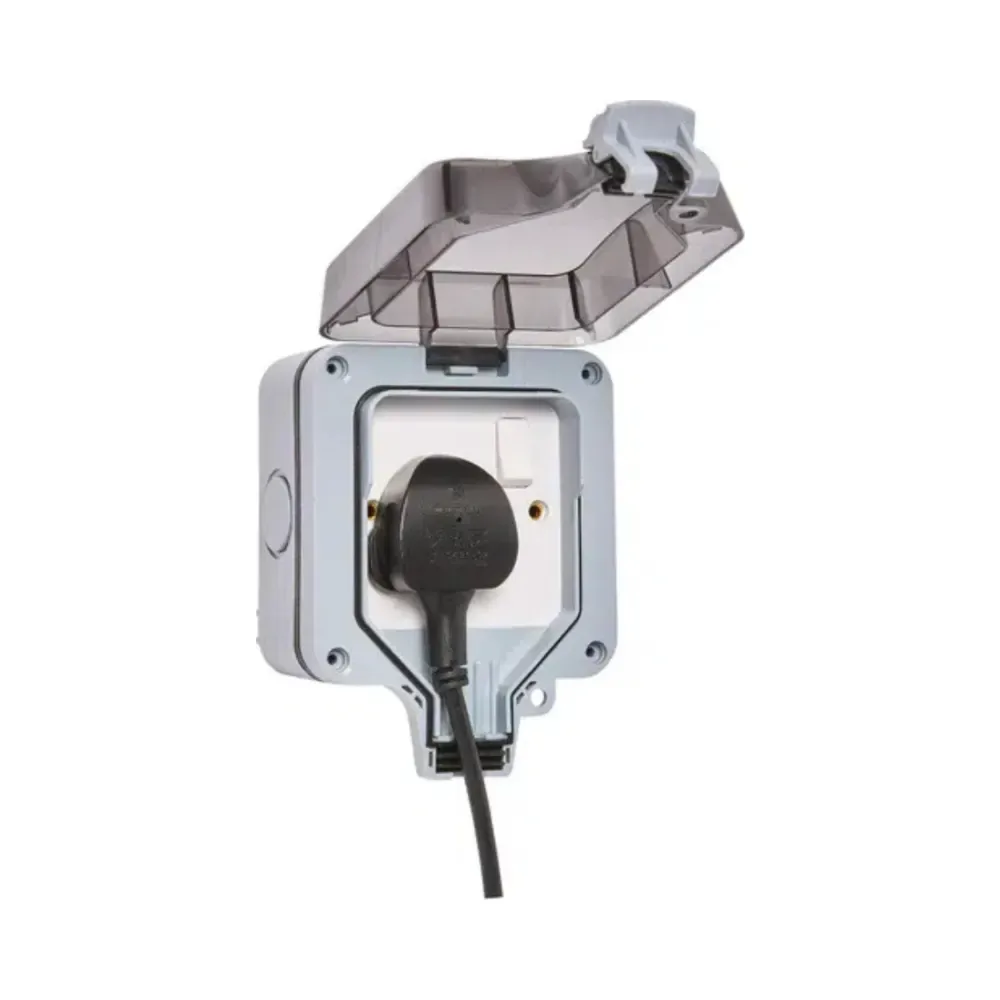 Forum ZN-38865 IP66 13A Single Outdoor Switched Socket - Grey 1 Forum ZN-38865 IP66 13A Single Outdoor Switched Socket - Grey