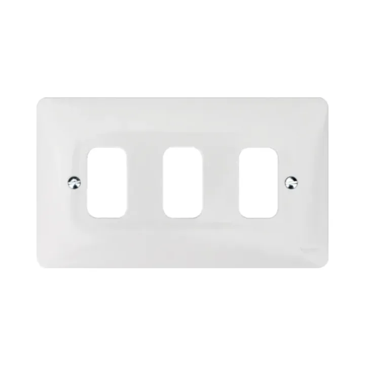 Hager Sollysta WMGP3 3 Gang White Moulded Grid Plate 1 Hager WMGP3 Hager Sollysta WMGP3 3 Gang White Moulded Grid Plate