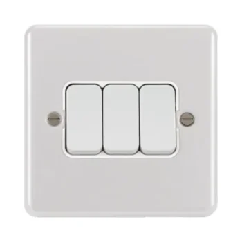 Hager WPPS32W Hager Sollysta 10AX 3 Gang 2 Way Wall Switch - White