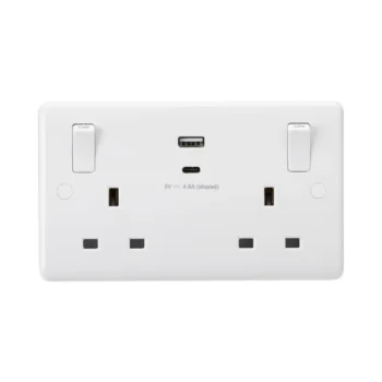 Knightsbridge CU9002 13A Double Switched Socket USB