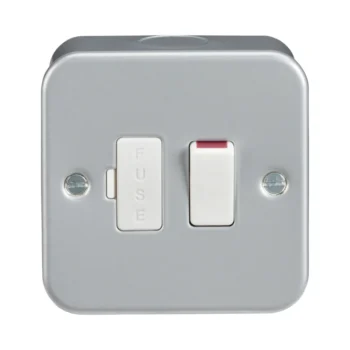 Knightsbridge M6300 Grey Metal Clad Switched Spur