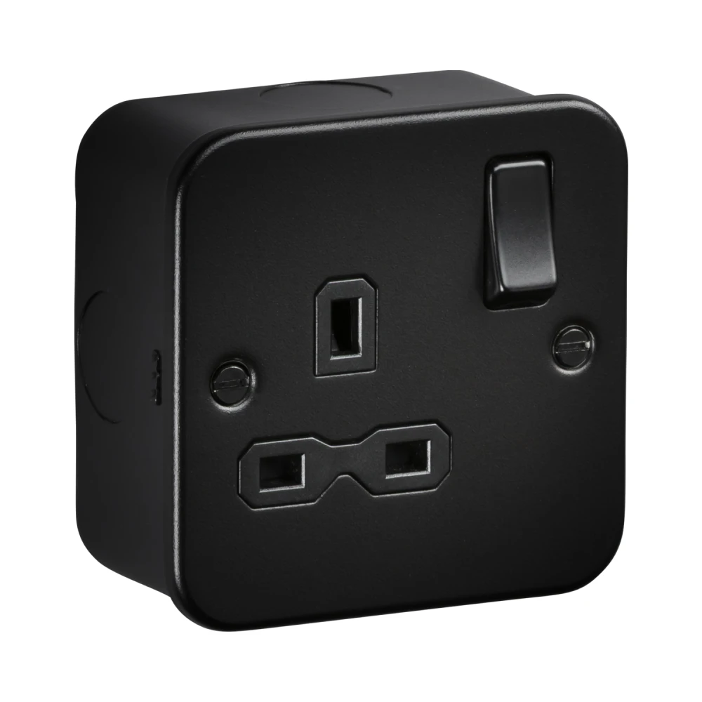 Knightsbridge | MR7000TB | Textured Black Metal Clad | 13A Single Switched Socket 1 Knightsbridge MR7000TB Black Metal Clad Single Socket