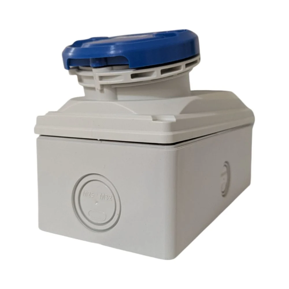 Niglon 16116 32A 230V IP44 Compact Interlocking Switched Socket 4 Niglon 16116 32A 230V IP44 Compact Interlocking Switched Socket 4