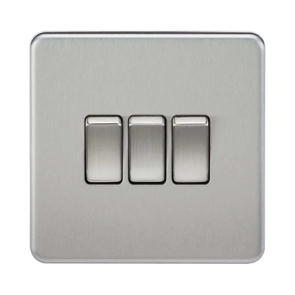 Knightsbridge Screwless 10AX 3G 2-Way Switch - Brushed Chrome 1 Knightsbridge SF4000BC Knightsbridge Screwless 10AX 3G 2-Way Switch - Brushed Chrome
