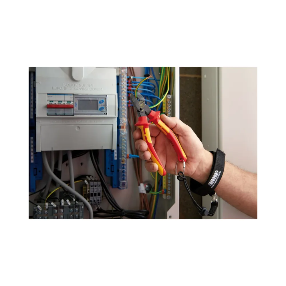 Draper XP1000 VDE Tethered 4-In-1 Combination Cutter 160mm 7 Draper XP1000/4-1 Draper XP1000 VDE Tethered 4-In-1 Combination Cutter 160mm 7