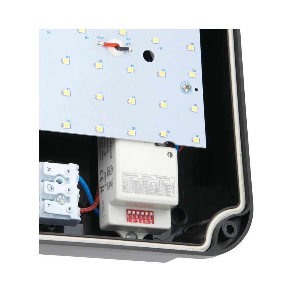 Saxby Lucca Mini Microwave IP65 15W - Black Pc 5 Saxby 77915 Saxby Lucca Mini Microwave IP65 15W - Black Pc 5