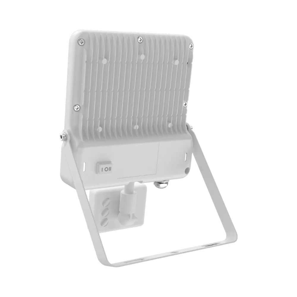 Dunham II DU2W-10TP CCT 10W PIR Floodlight 4 Core Flex - White 2 Dunham II DU2W-10TP CCT 10W PIR Floodlight 4 Core Flex - White