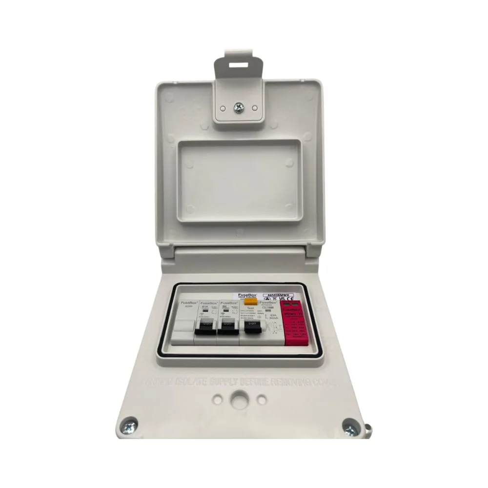 FuseBox A65GRAXWH IP65 Garage Consumer Unit with SPD – White 3 FuseBox A65GRAXWH IP65 Garage Consumer Unit with SPD – White 3