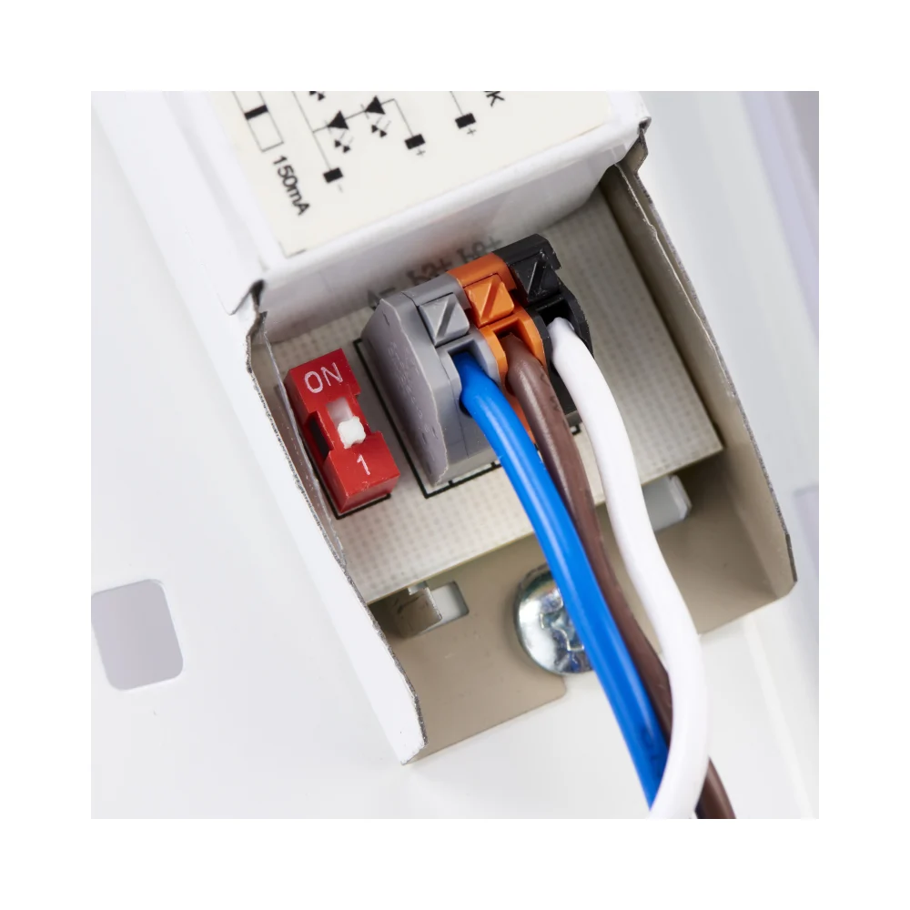 Saxby 120553 Endura CCT 19/30W LED Anti-Corrosive Batten 4FT Standard 7 Saxby 120553 Endura LED Anti-Corrosive Batten 4FT Standard CCT 19/30W 7